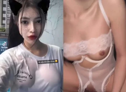 Em gái vú bự lồn đẹp cưỡi ngựa sướng rên